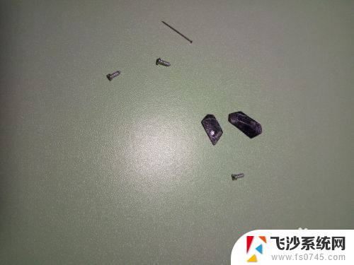 联想鼠标怎么关闭 无线鼠标拆卸注意事项