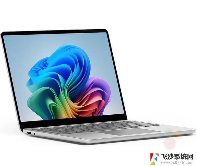 微软Surface Laptop与12寸Surface Pro携手惊艳来袭，轻薄本新贵！
