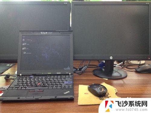 win10笔记本连接显示器 Win10笔记本怎样连接外部显示器