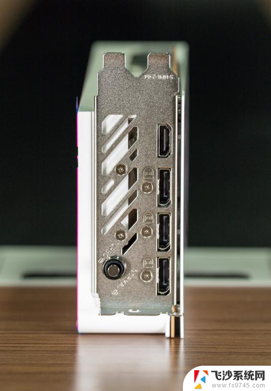 iGame RTX 5060 Ultra W DUO OC 8GB 开箱：揭秘这款惊艳的甜品显卡