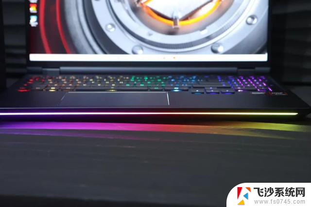 AMD锐龙9 9955HX3D处理器震撼全场！机械革命苍龙16 Ultra开启移动性能新纪元